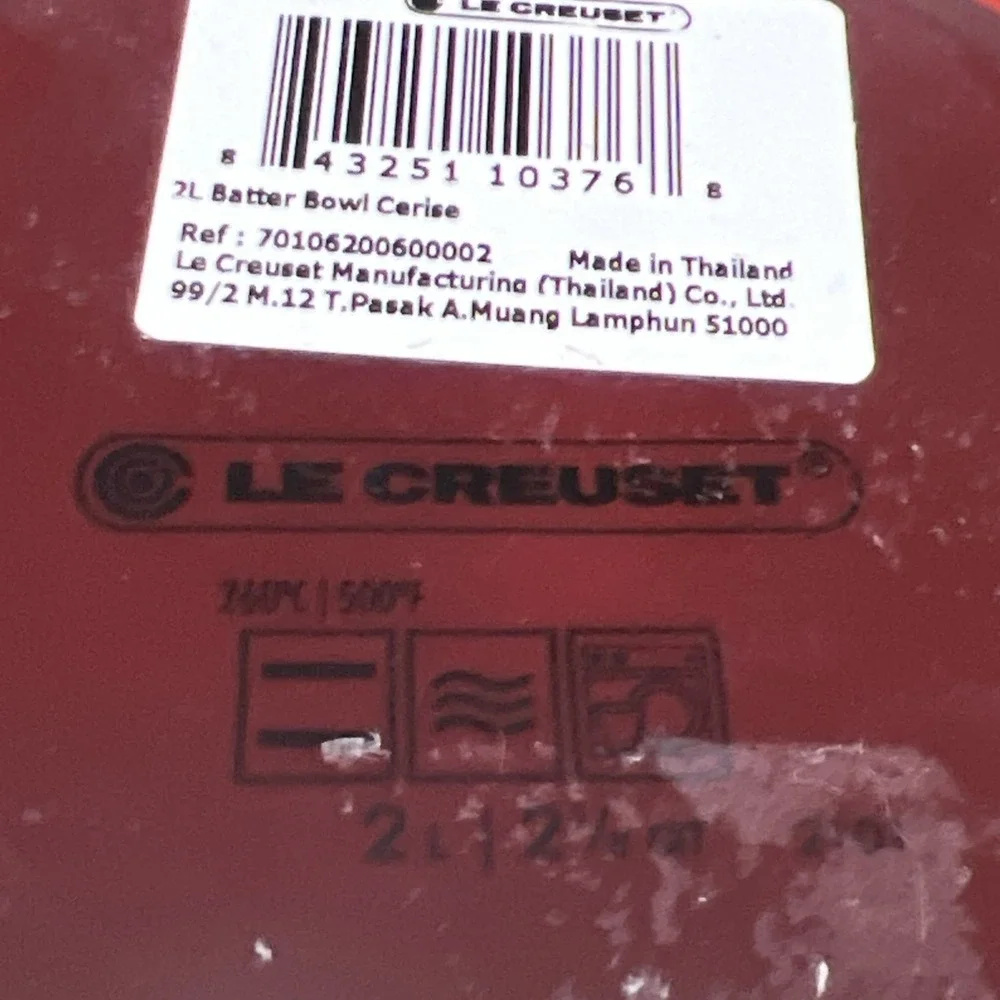 Le Creuset Batter Mixing Bowl Red 2 Qt Spout Handle Glazed Non Stick Carise